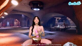 Princess Leia cosplayban élvezi a gigászi cicis afrikai szépség játékát