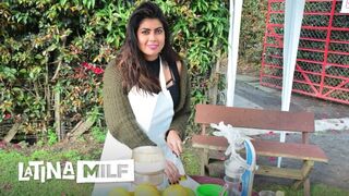 Carmen Lara éhes milf pinája kap mély baszást forró felvétel és bujálkodás közben