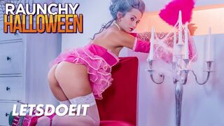Shrima Malati maszkos öreg szeretővel ünnepli halloween-t brutális dugással