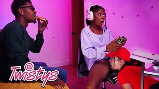 Twistys sztárjai, Hazel Grace és Rissa May forró lezbi kalandja nagyméretű mellekkel és bula nyalással